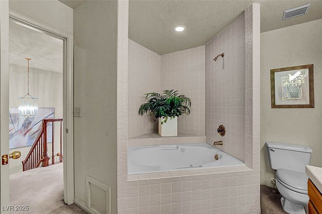 2716 Laguna Shores Lane, Las Vegas, NV 89121