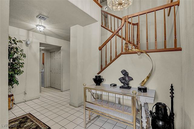 2716 Laguna Shores Lane, Las Vegas, NV 89121