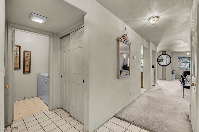 2716 Laguna Shores Lane, Las Vegas, NV 89121