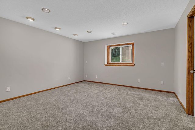 7337 122nd Avenue N, Champlin, MN 55316