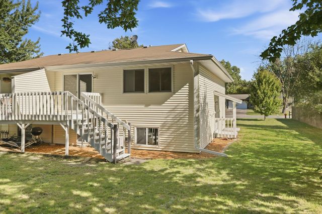 7337 122nd Avenue N, Champlin, MN 55316
