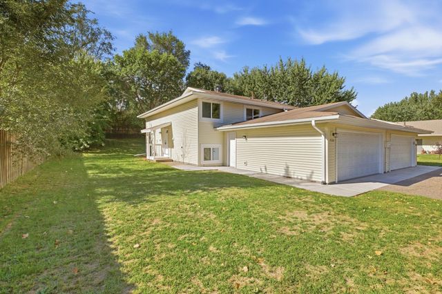 7337 122nd Avenue N, Champlin, MN 55316
