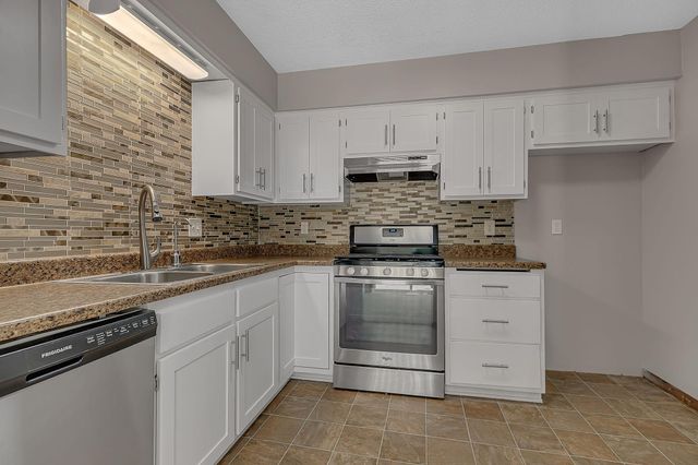 7337 122nd Avenue N, Champlin, MN 55316