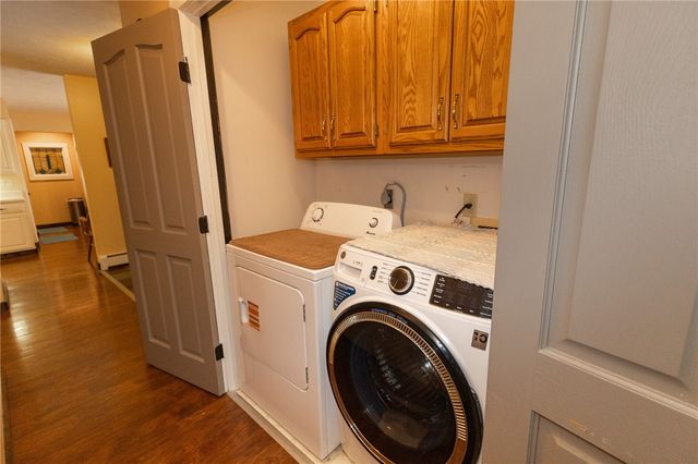 231 Arrowhead Dr, Slippery Rock Twp, PA 16057