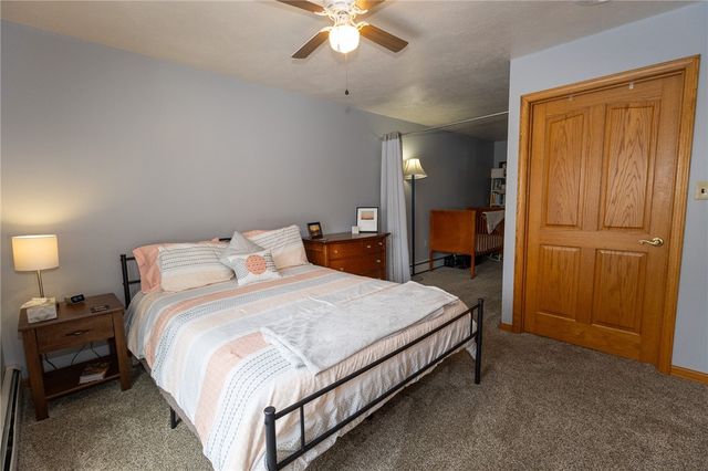 231 Arrowhead Dr, Slippery Rock Twp, PA 16057