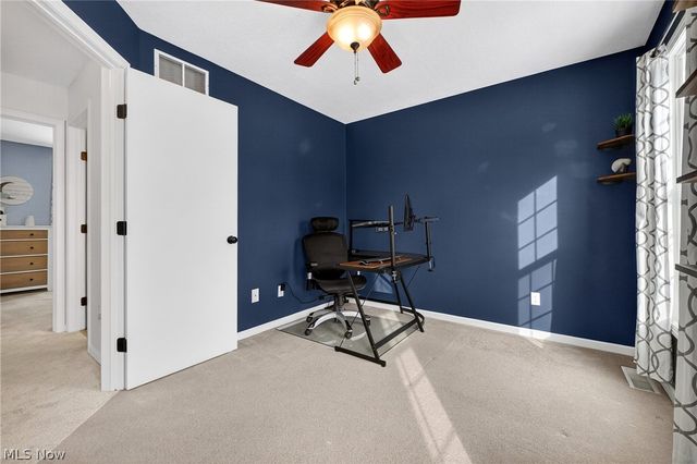 125 Glenshire Lane, Medina, OH 44256