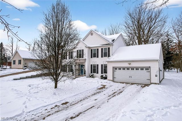 125 Glenshire Lane, Medina, OH 44256