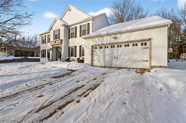 125 Glenshire Lane, Medina, OH 44256