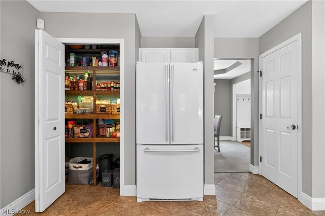 125 Glenshire Lane, Medina, OH 44256