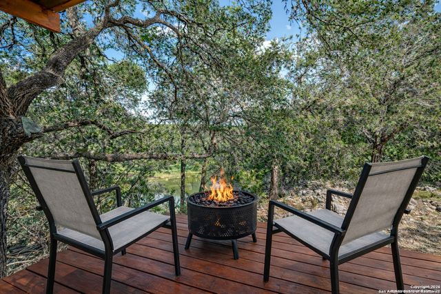 1609 Winding Creek, Spring Branch, TX 78070