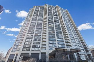 3930 N Pine Grove Avenue 304, Chicago, IL 60613