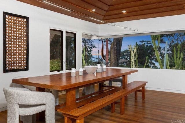 1859 Zapo Street, Del Mar, CA 92014