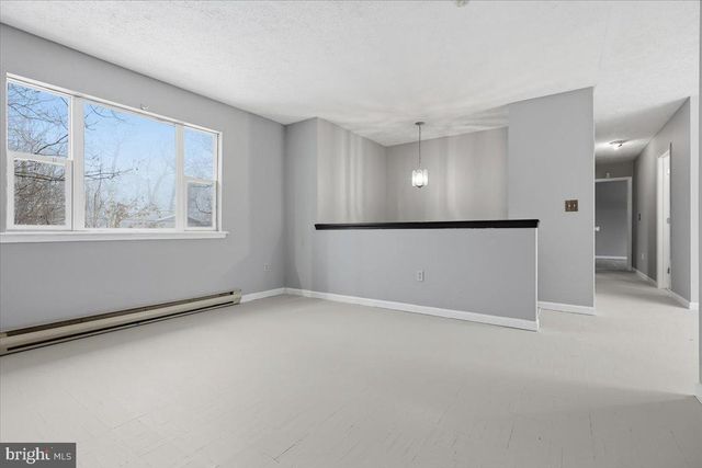 2320 ELMHURST RD, East Stroudsburg, PA 18302