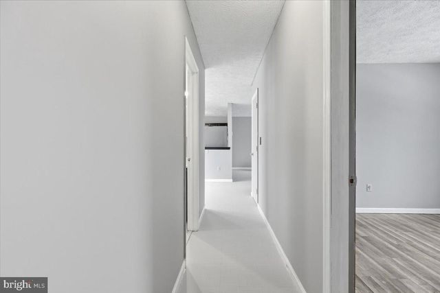 2320 ELMHURST RD, East Stroudsburg, PA 18302