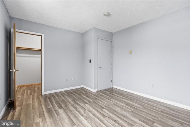 2320 ELMHURST RD, East Stroudsburg, PA 18302