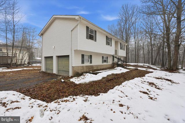 2320 ELMHURST RD, East Stroudsburg, PA 18302