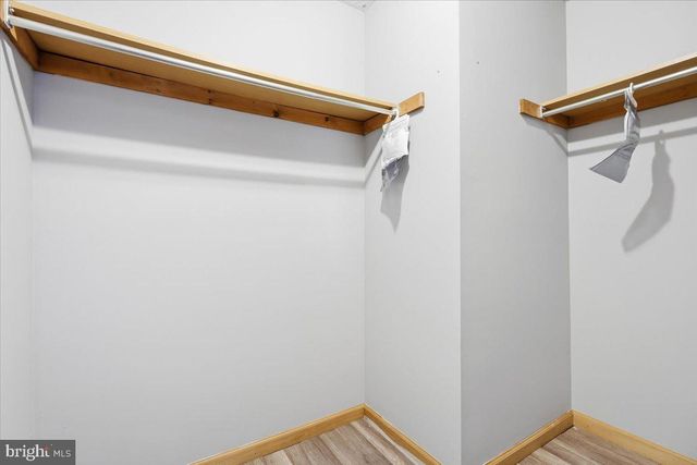 2320 ELMHURST RD, East Stroudsburg, PA 18302