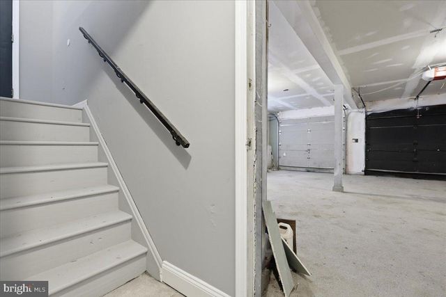 2320 ELMHURST RD, East Stroudsburg, PA 18302