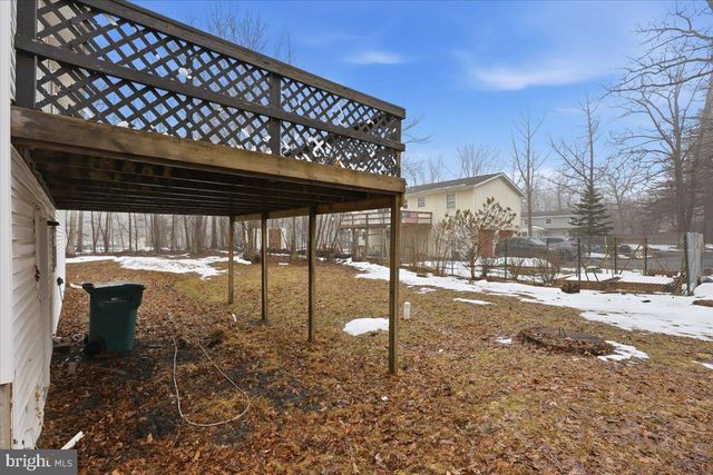 2320 ELMHURST RD, East Stroudsburg, PA 18302