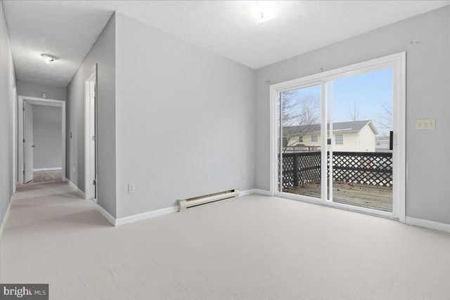 2320 ELMHURST RD, East Stroudsburg, PA 18302