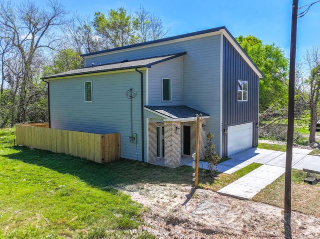 6814 Champion Lane, Houston, TX 77091