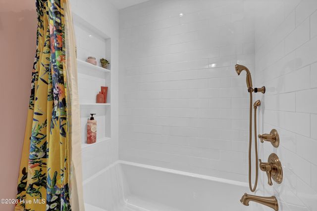 6617 Windingwood Lane, Wilmington, NC 28411