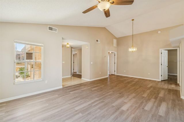 669 VIA MILANO, Apopka, FL 32712