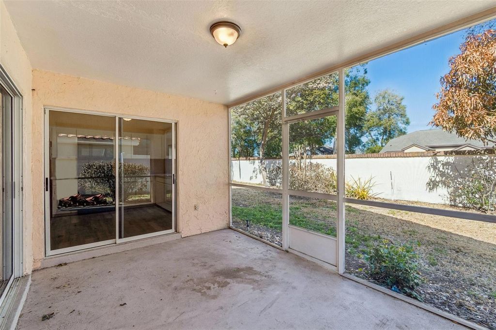 Image 17 of property listing at 669 VIA MILANO, Apopka, FL 32712