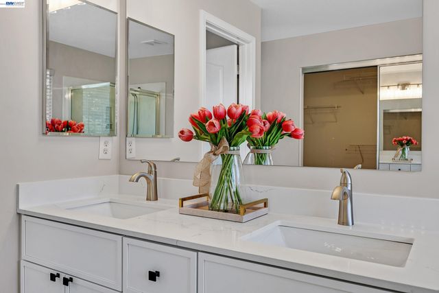 35317 Terra Cotta Cir, Fremont, CA 94536