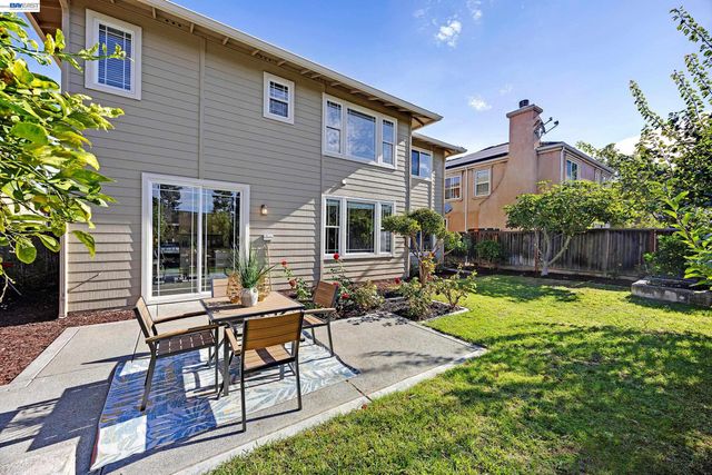 35317 Terra Cotta Cir, Fremont, CA 94536