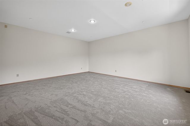 18432 W Lake Desire Drive SE, Renton, WA 98058
