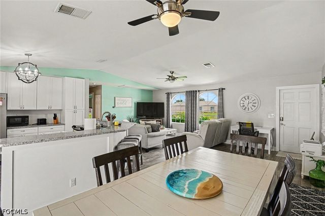 419 NW 7th TER, Cape Coral, FL 33993