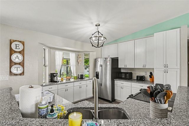 419 NW 7th TER, Cape Coral, FL 33993