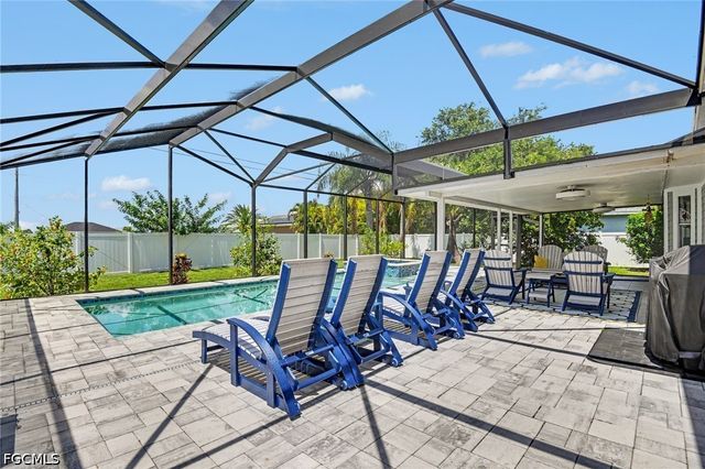 419 NW 7th TER, Cape Coral, FL 33993
