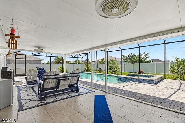 419 NW 7th TER, Cape Coral, FL 33993