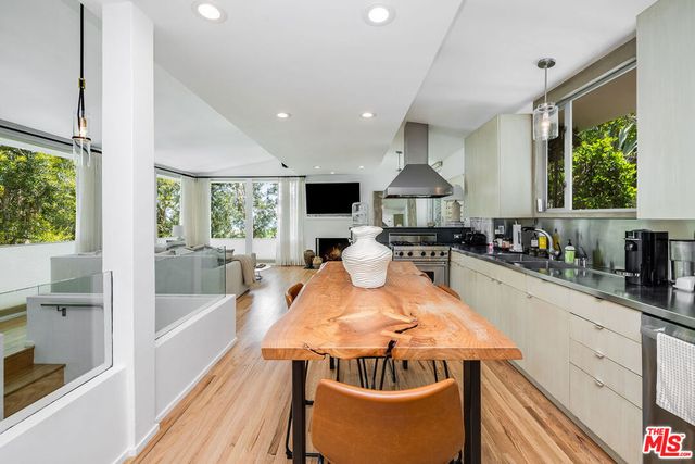 1331 CORDELL Place, Los Angeles, CA 90069