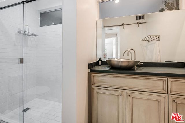 1331 CORDELL Place, Los Angeles, CA 90069