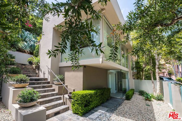 1331 CORDELL Place, Los Angeles, CA 90069