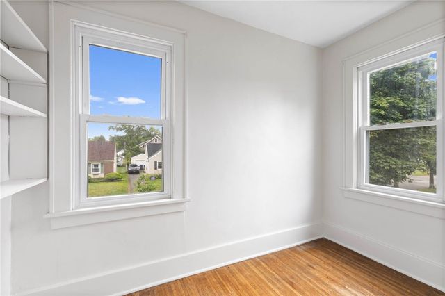 390 Tarrington Road, Irondequoit, NY 14609