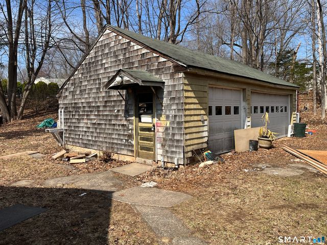 632 Meriden Avenue, Southington, CT 06489