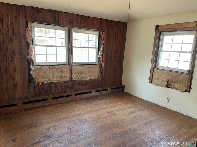 632 Meriden Avenue, Southington, CT 06489