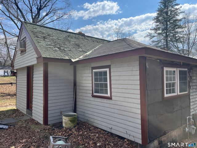 632 Meriden Avenue, Southington, CT 06489