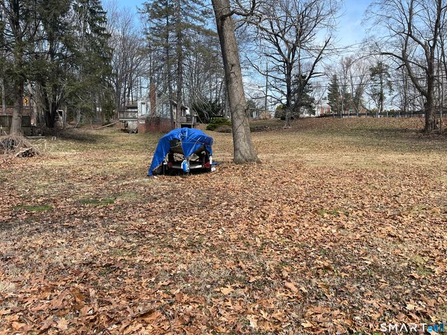 632 Meriden Avenue, Southington, CT 06489