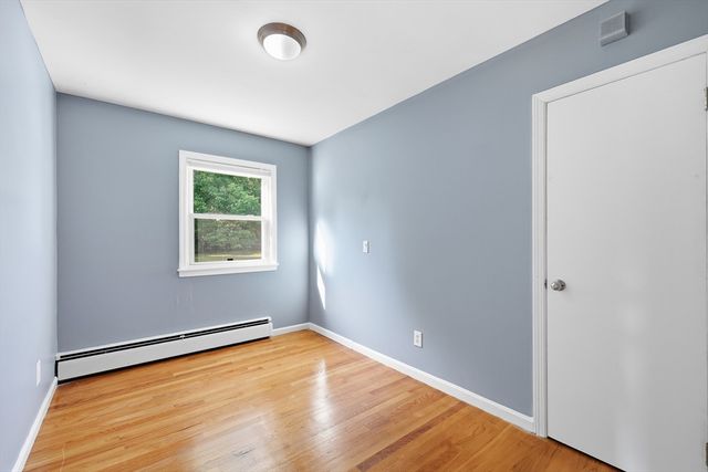 17 Keddy Street, Springfield, MA 01109