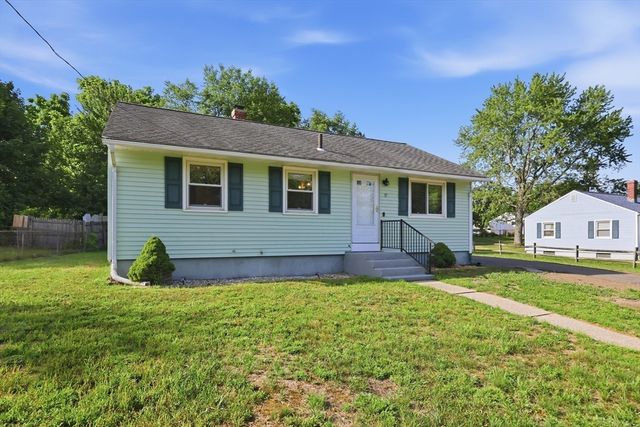 17 Keddy Street, Springfield, MA 01109