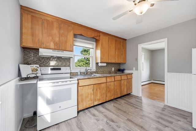 17 Keddy Street, Springfield, MA 01109