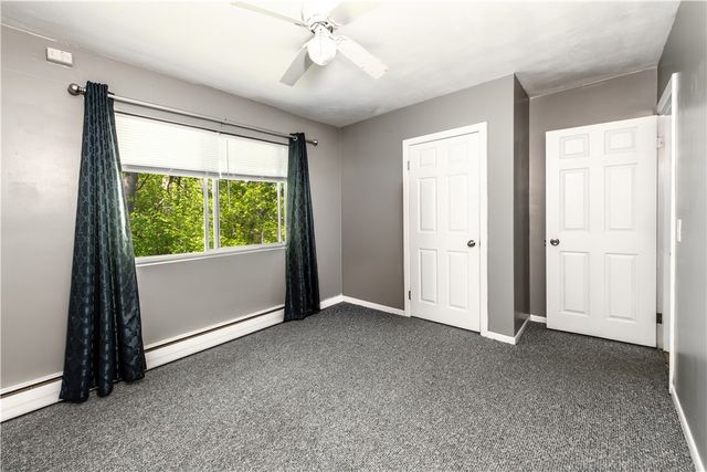 72 W Shore Road 202, Warwick, RI 02889
