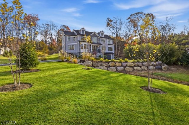 354 Beaufort Ave, Livingston Twp., NJ 07039