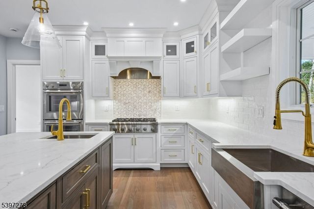 354 Beaufort Ave, Livingston Twp., NJ 07039