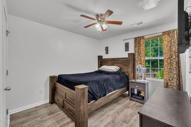 2816 Erinridge Road, Raleigh, NC 27610